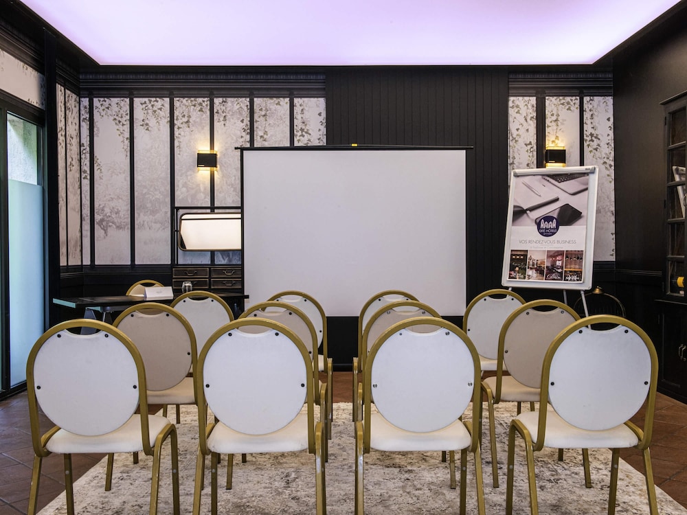 Mercure Carcassonne La Cite 38/50