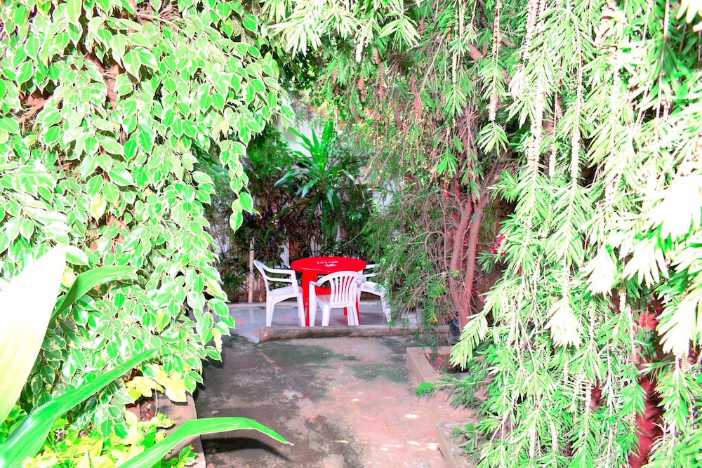 Spendwise Lodge And Apartments 37/50