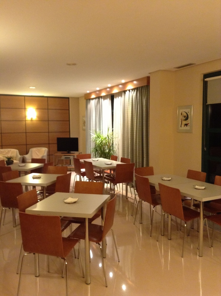 Hotel Central 48/59