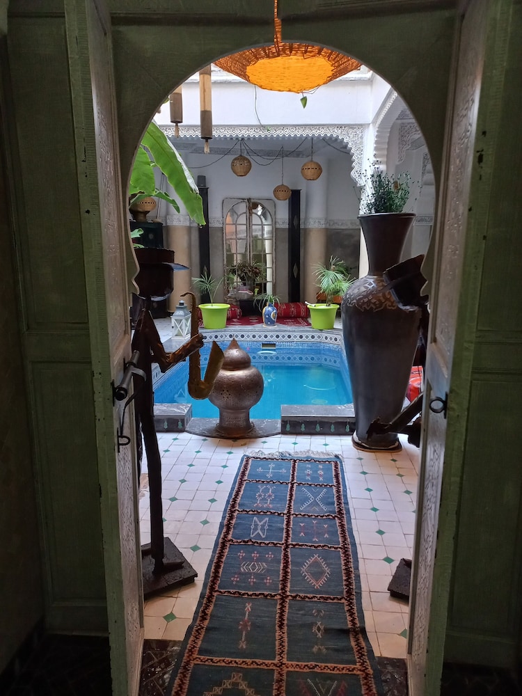 Riad Eloise 16/75