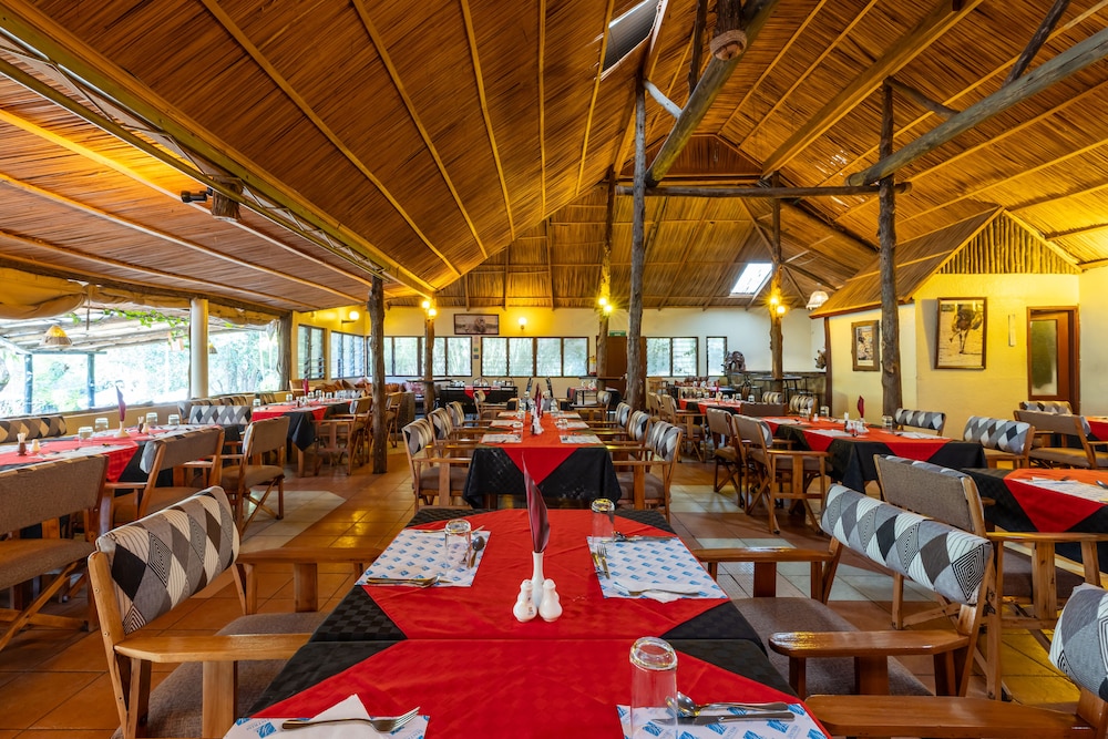 Sentrim Mara Lodge 26/47