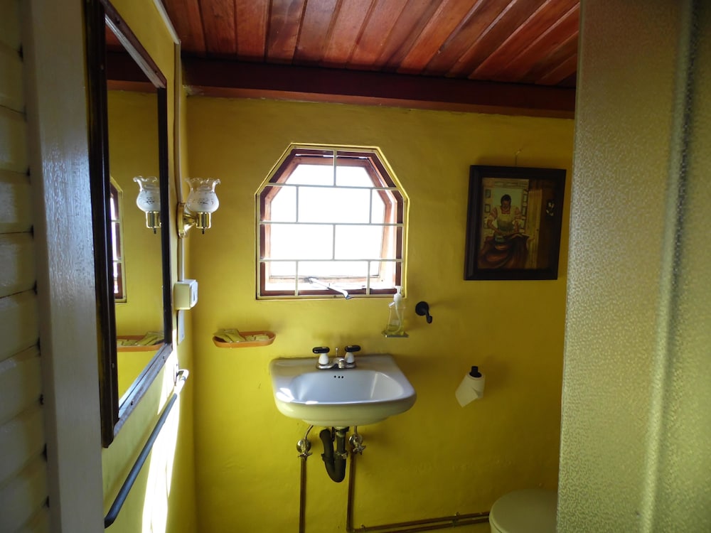 La Casa Amarilla 42/42