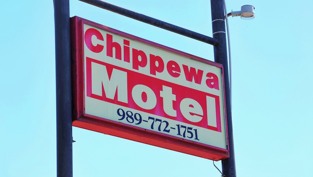 Chippewa Motel 6/42
