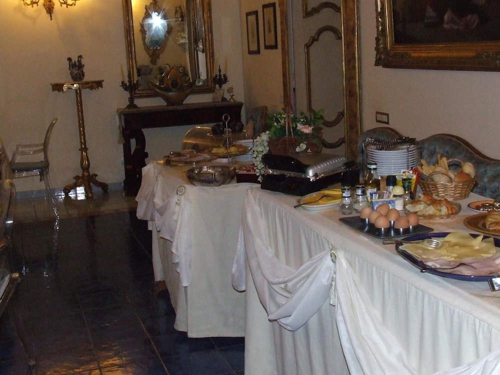 HOTEL FLORIDIANA 32/63
