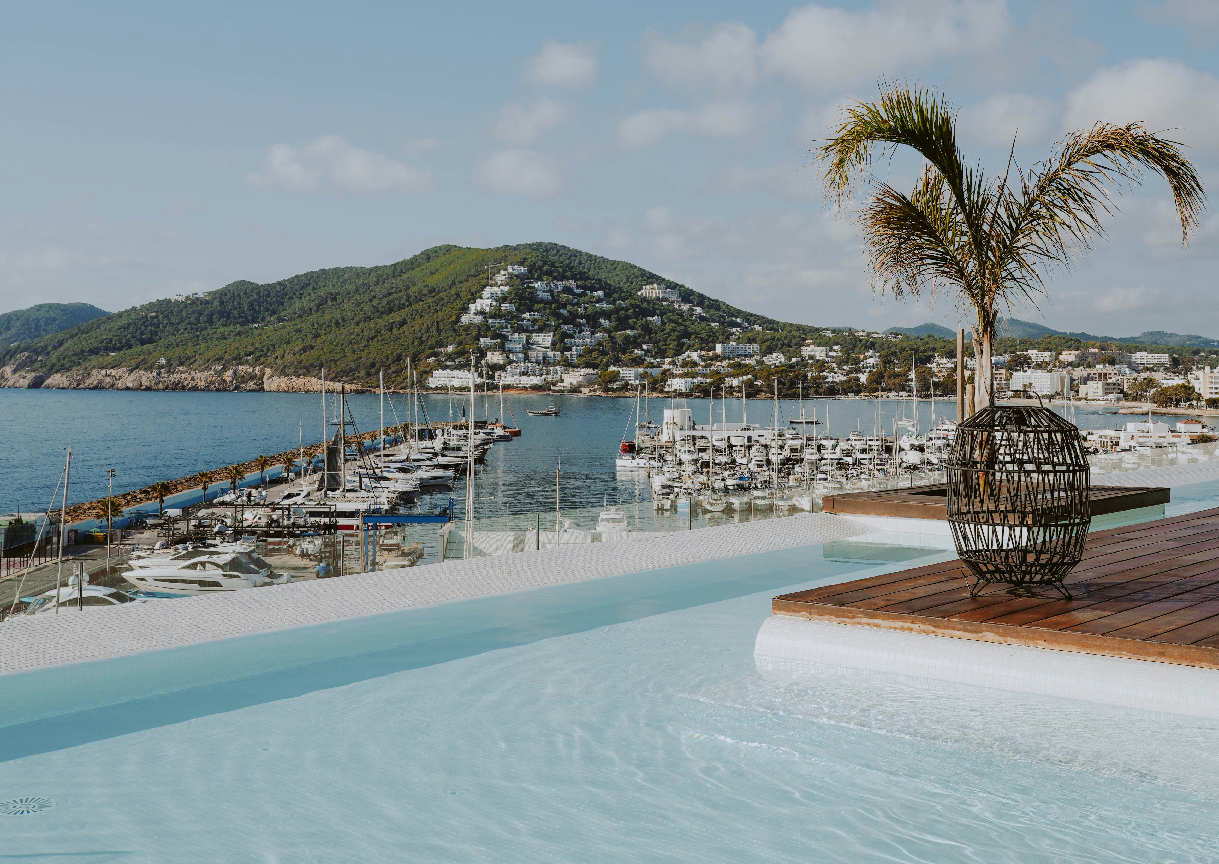 Aguas de Ibiza Hotel 57/59