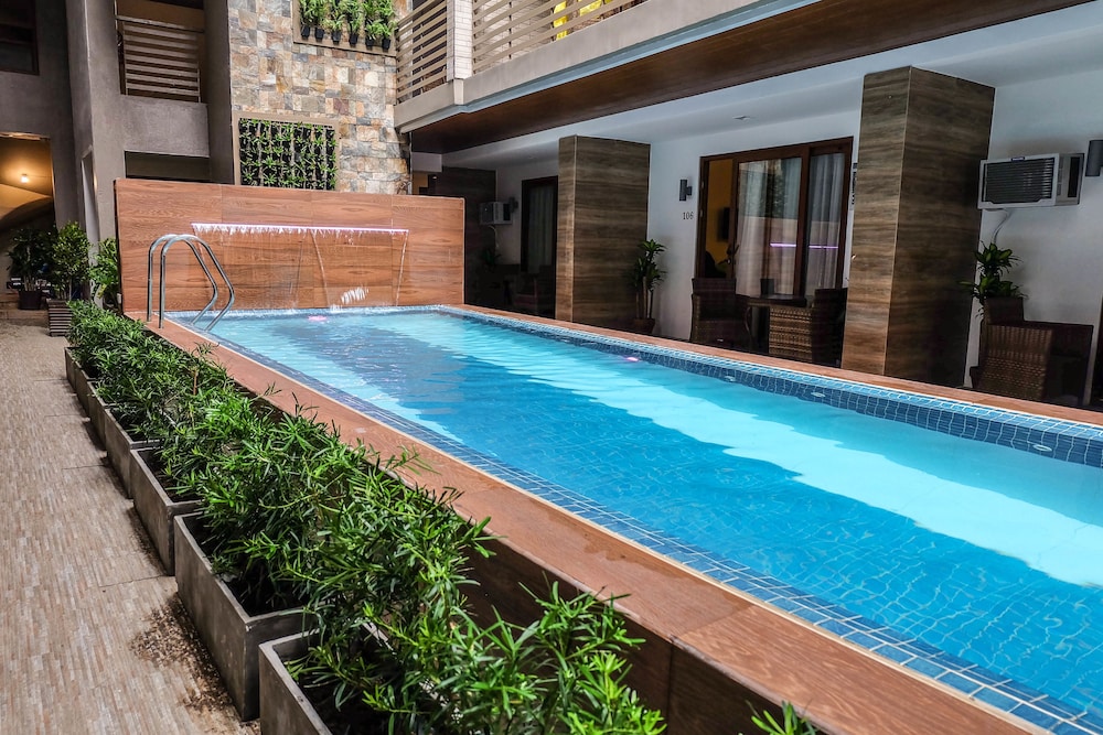 The Piccolo Hotel Of Boracay 53/61