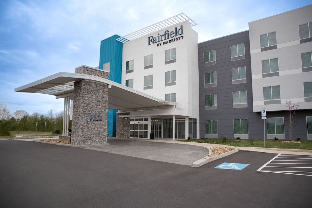 Fairfield Inn and Suites Kingsport 17/17