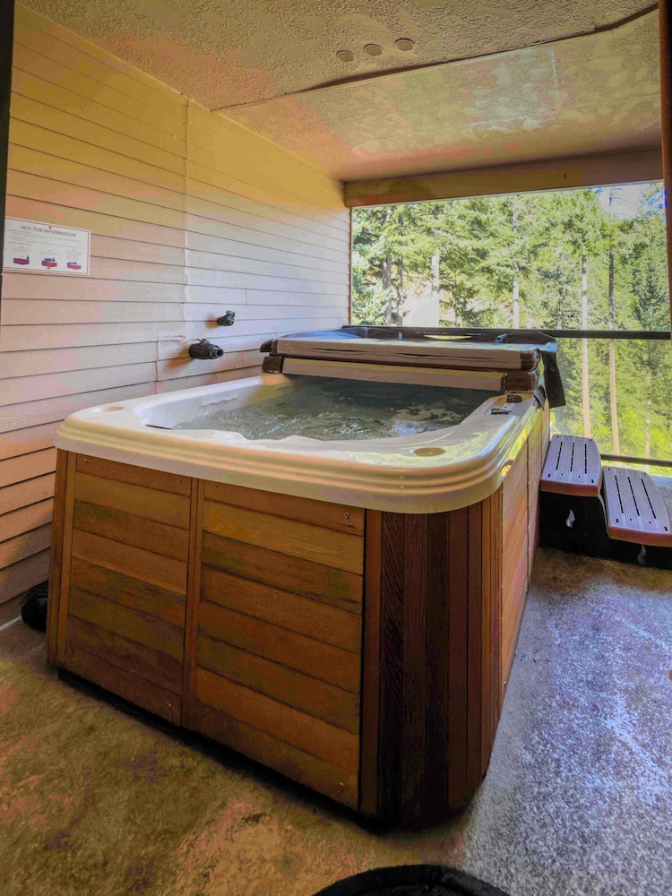 Carson Hot Springs Resort 36/68