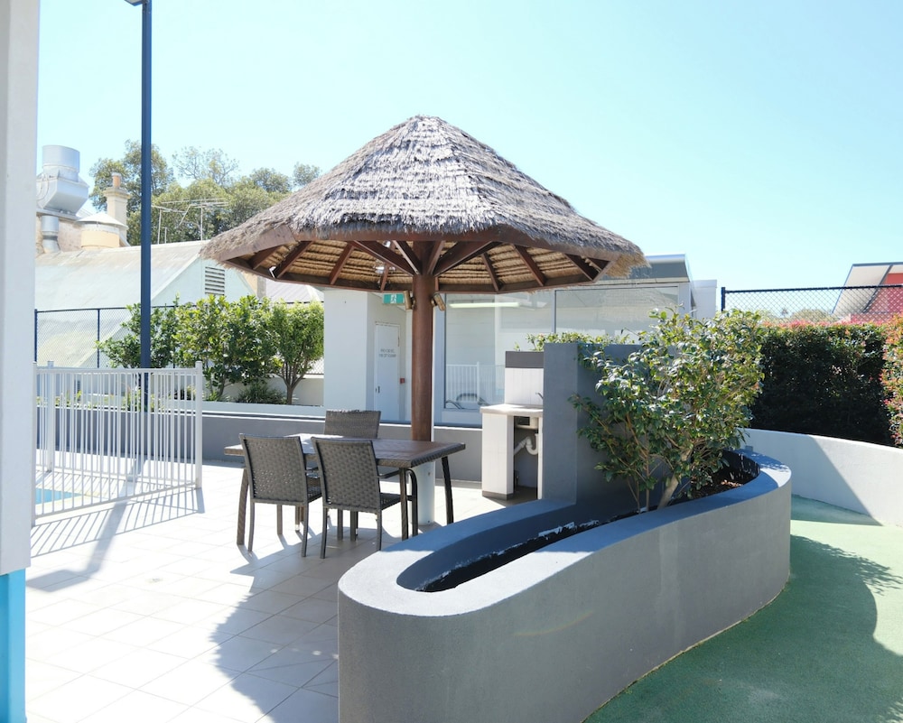 Gallery Suites 38/48