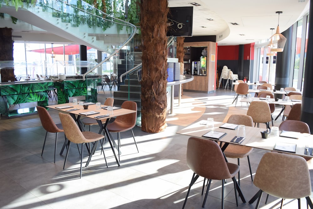 SoBlue Hotel 50/62
