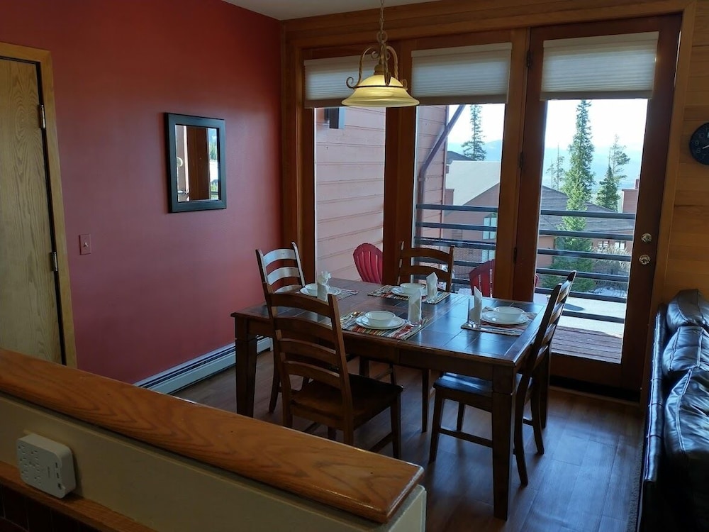 Swan Mountain Resort 39/62