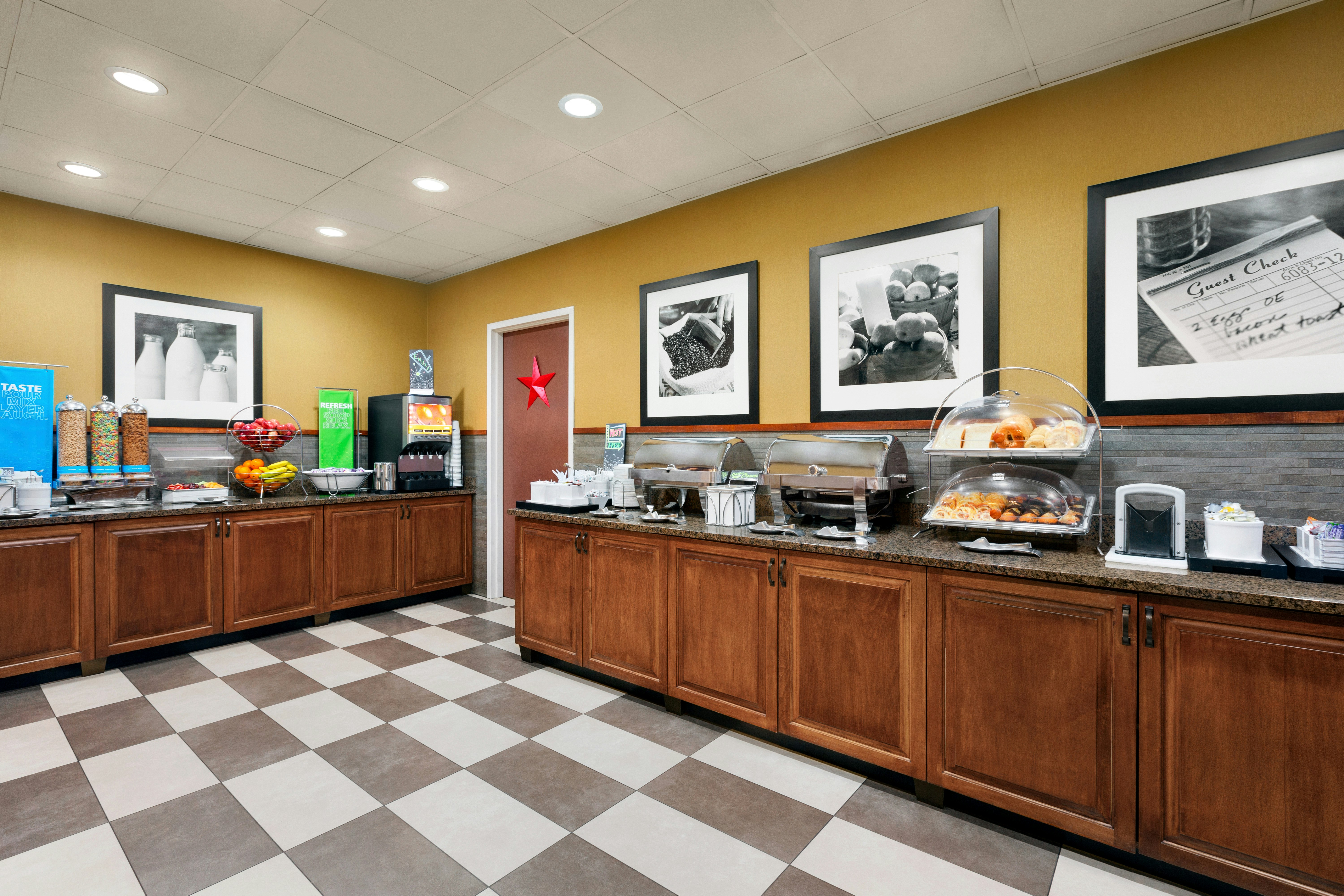 Hampton Inn & Suites Dallas-Mesquite 7/63