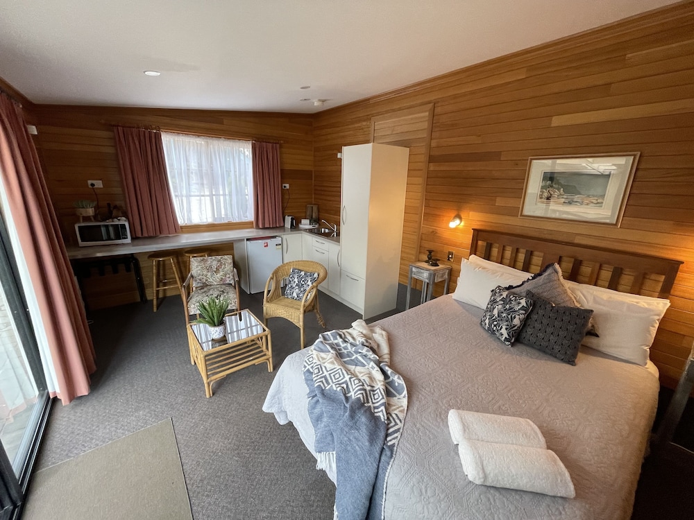 Hanlon House Bed And Breakfast 20/52