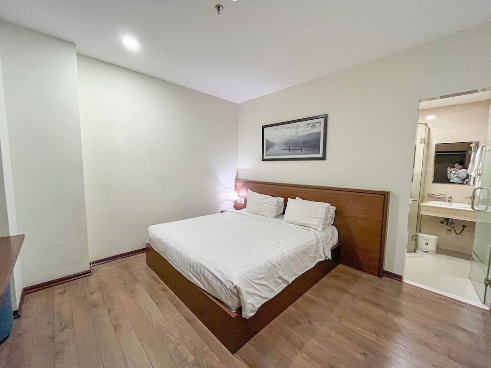 Central Hotel & Spa 35/67