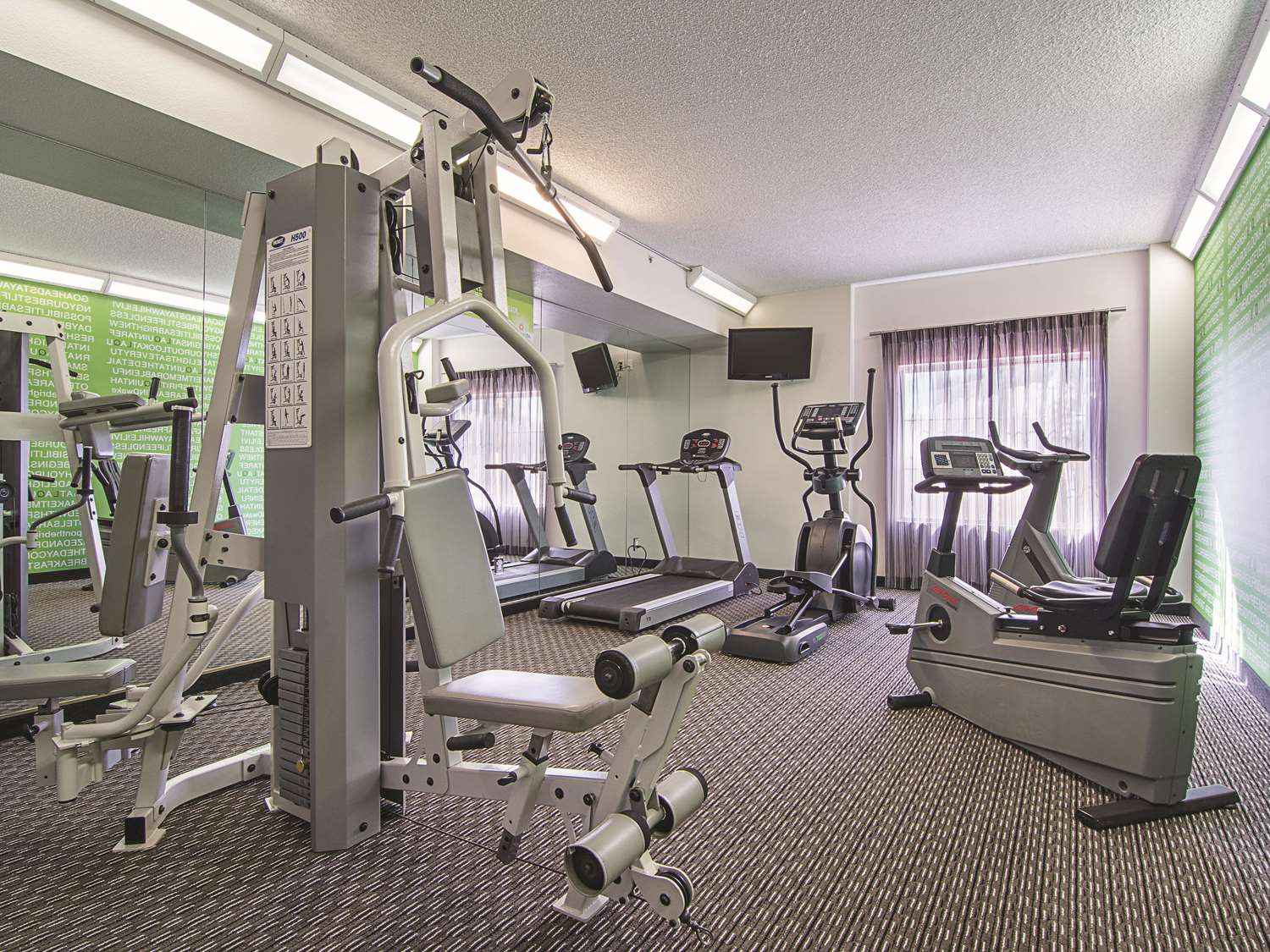 La Quinta Inn And Suites By Wyndham Phoenix Mesa West 29/56