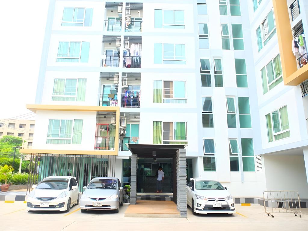 Say Hi Residences 33/40