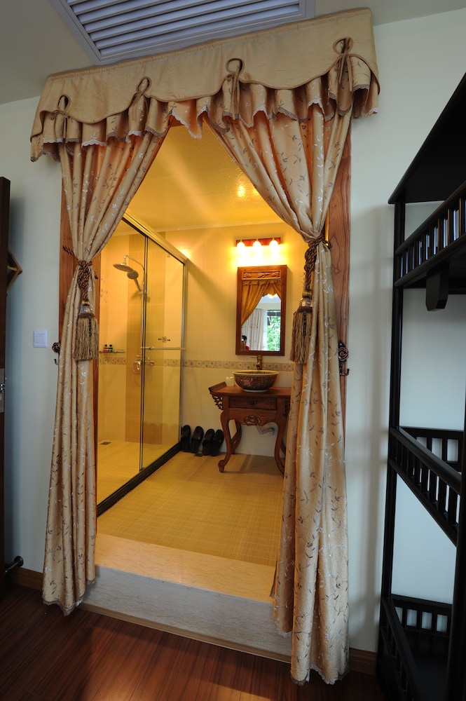 Yangshuo River View Hotel 10/50