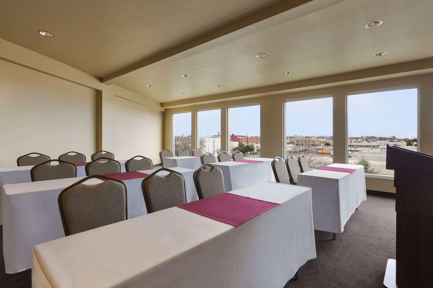 Sol Cypress, San Antonio, A Tribute Portfolio Hotel 34/41