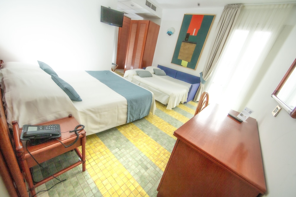 Hotel Della Baia 35/71