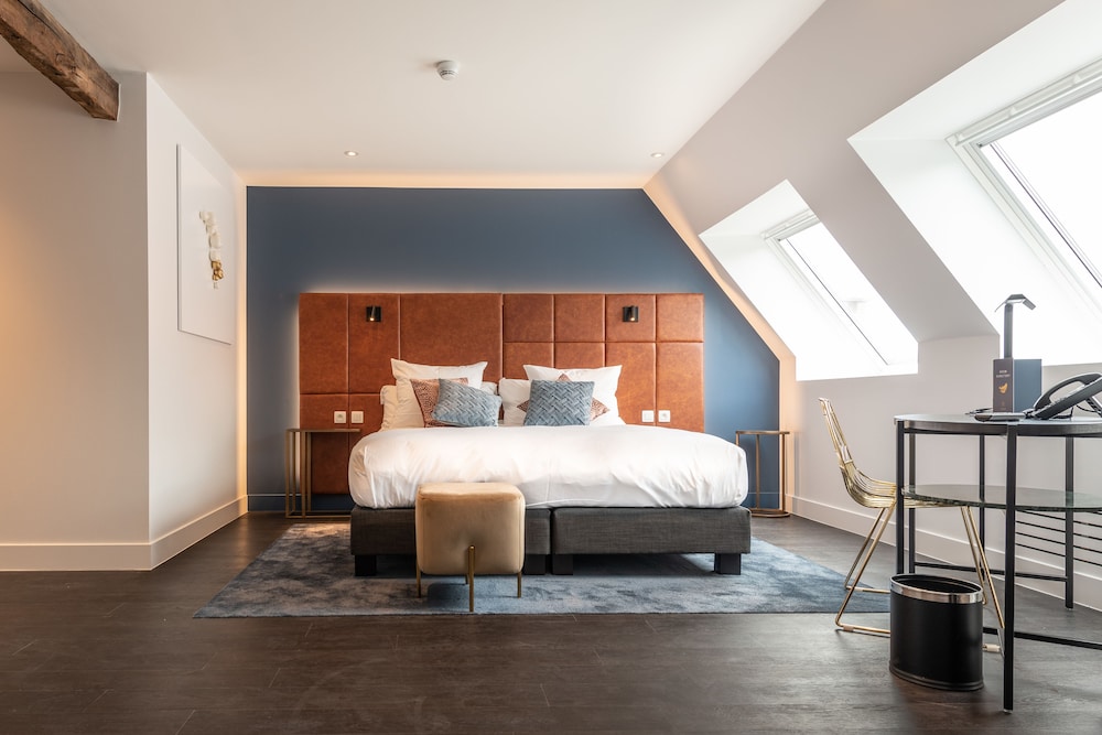 SABLON, SUITE, MANSION