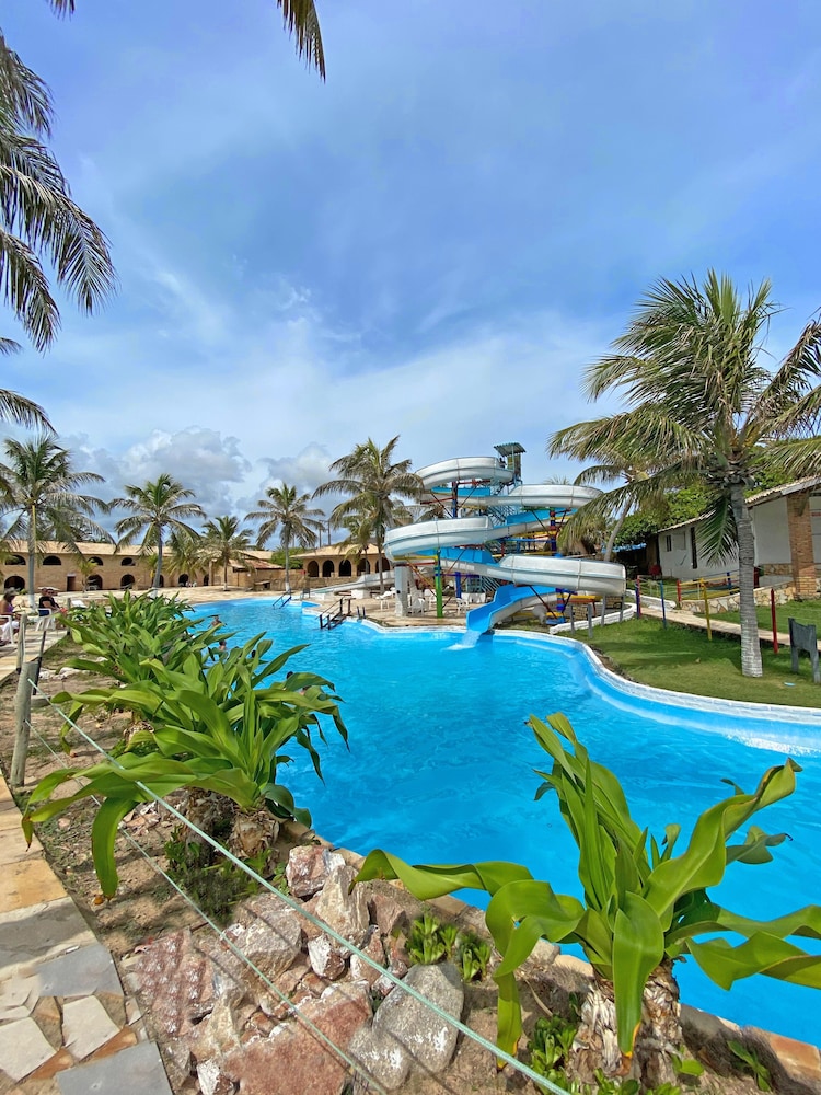 Hotel Parque das Fontes All Inclusive 58/65