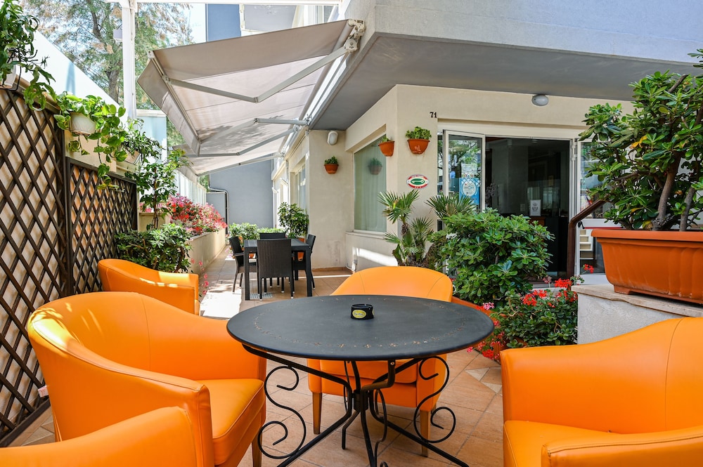Hotel Figaro 38/60