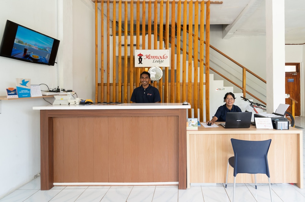 Komodo Lodge photo3