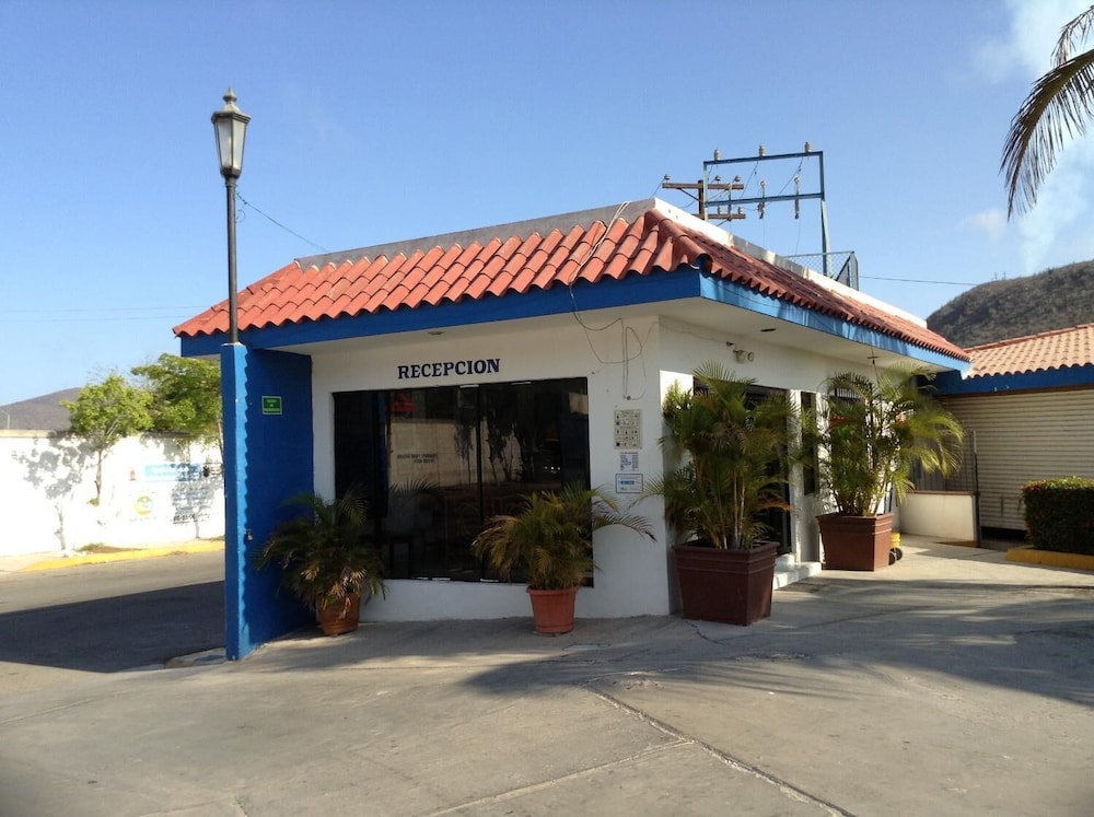 Hotel Marina Topolobampo 2/51
