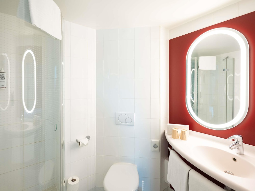 ibis Lausanne Centre 56/57