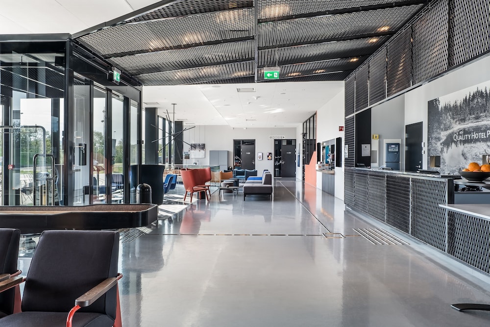 lobby