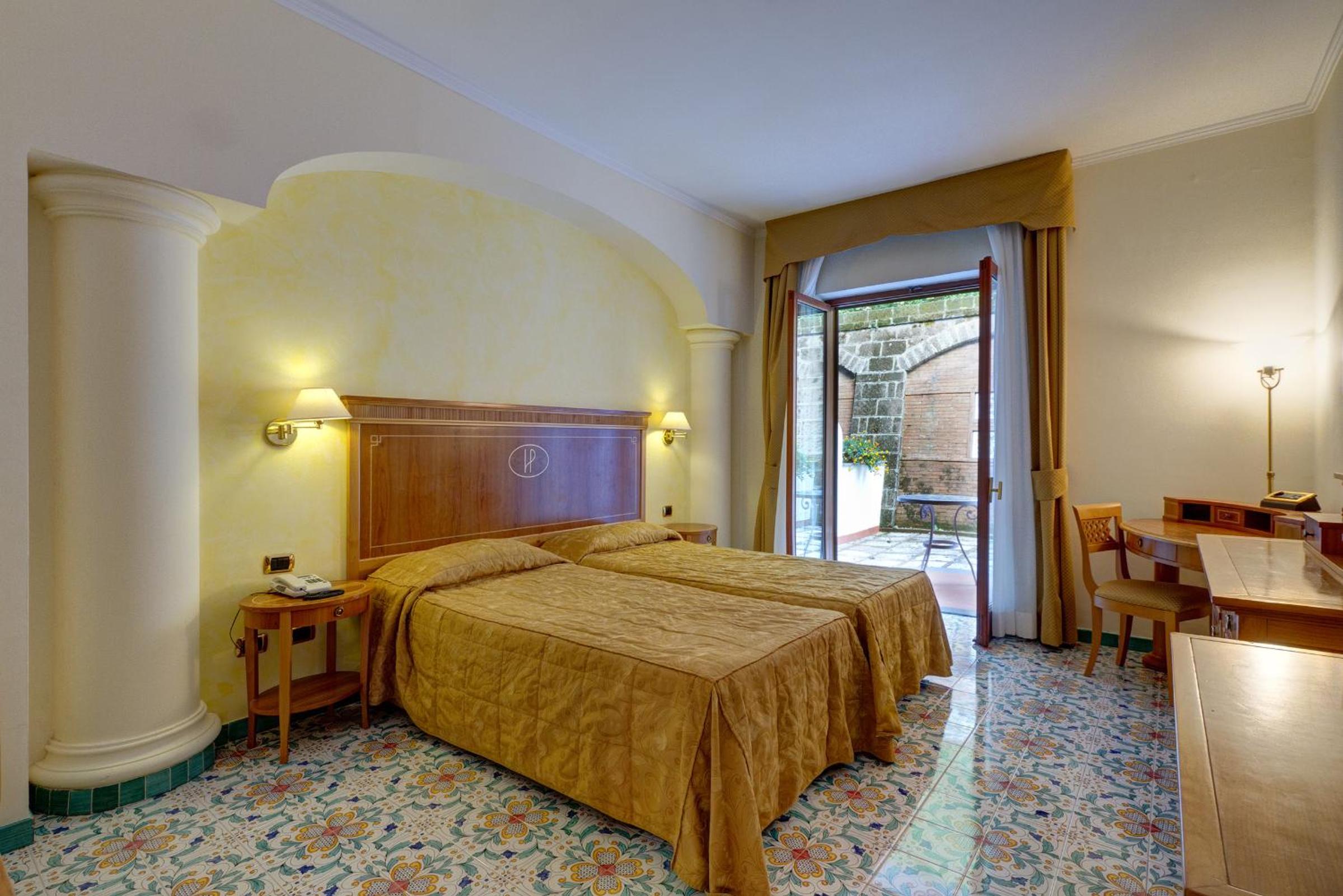 Inner, Double or Twin Bed, with View