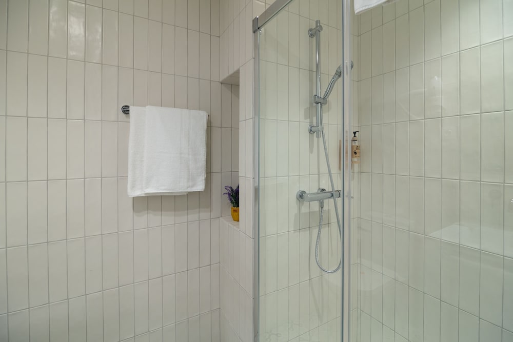Apartamentos Teatro by Be Alicante 41/43