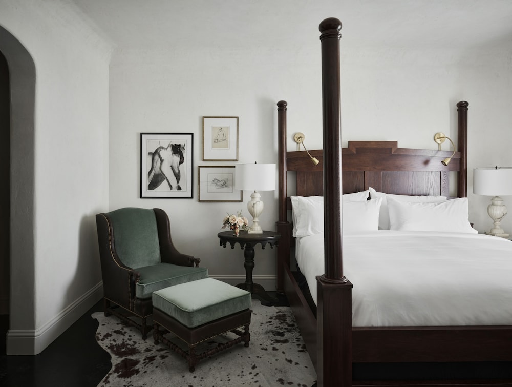 Commodore Perry Estate, Auberge Resorts Collection 11/68
