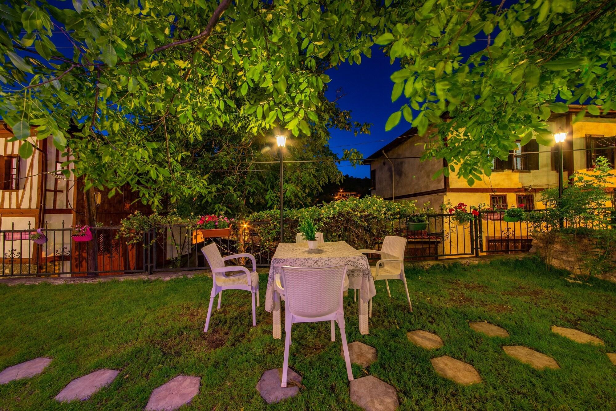 Beyzade Konak Otel 27/27