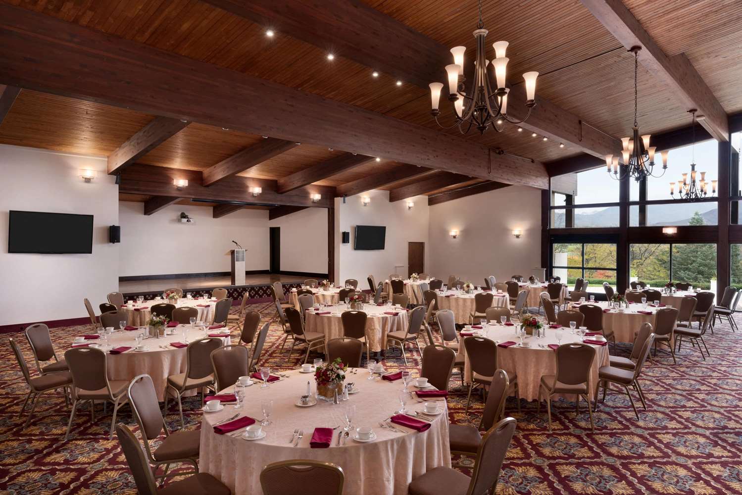 Wyndham Garden State College 34/47