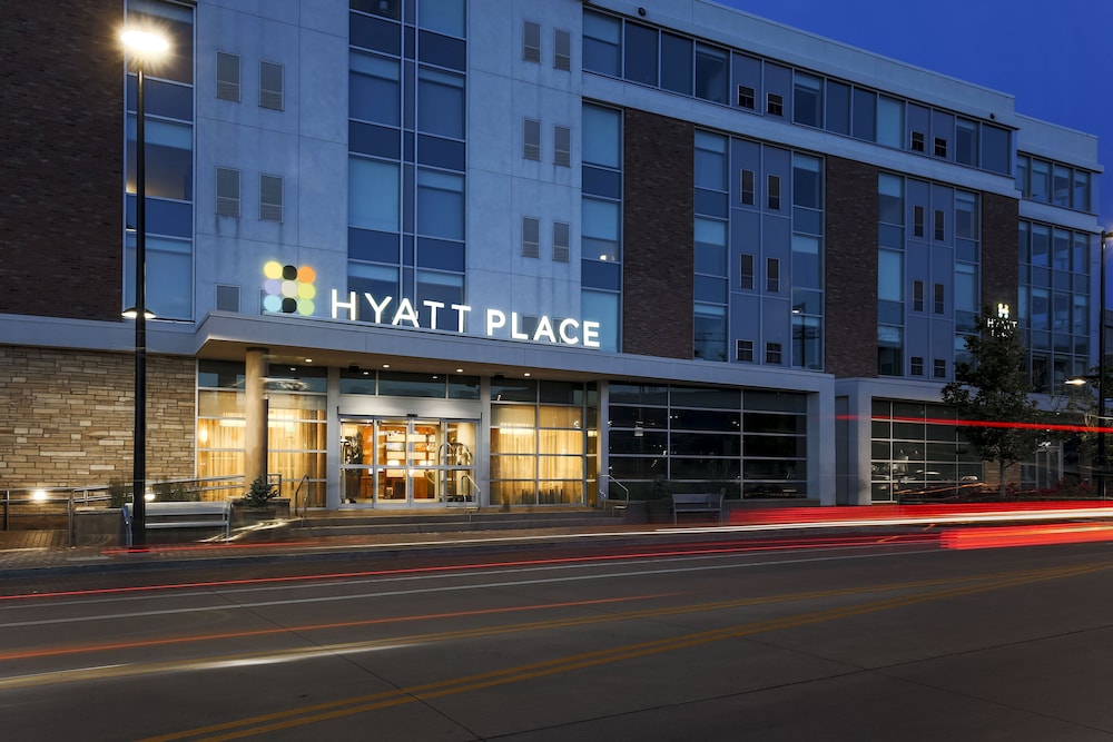 Hyatt Place Boulder Pearl Street in BOULDER - CO