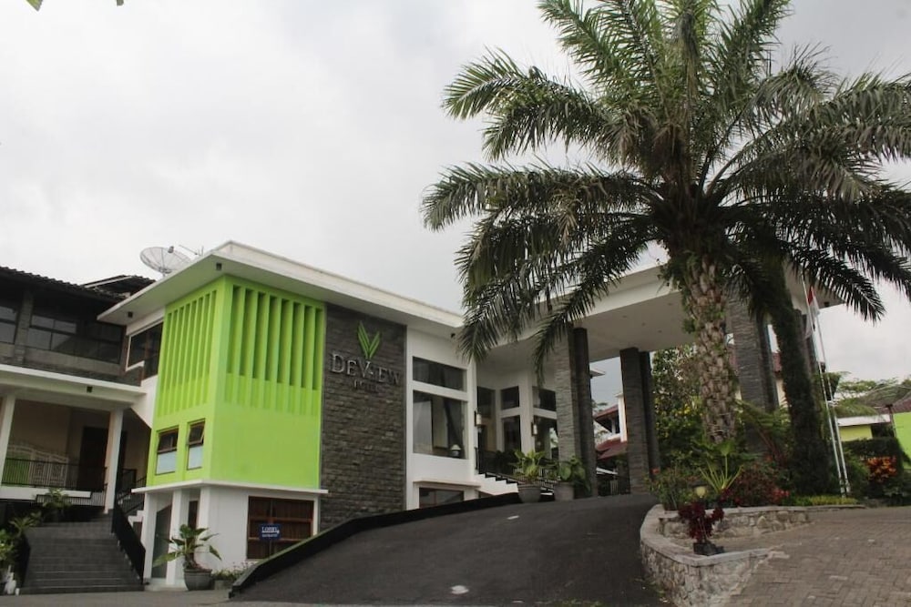 De View Hotel 7/64