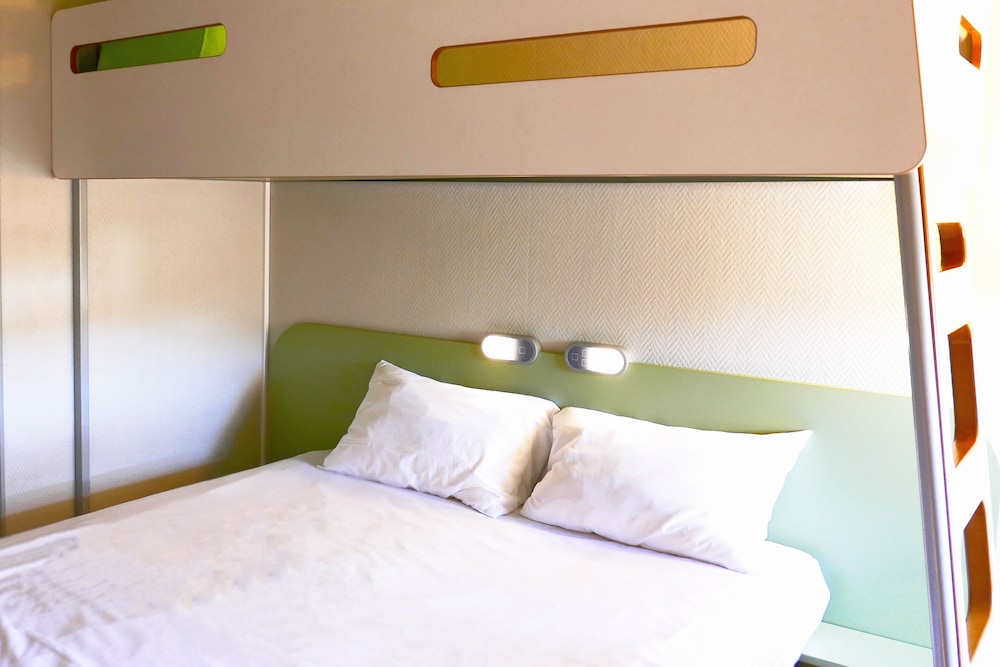 Ibis Budget Laval 19/67