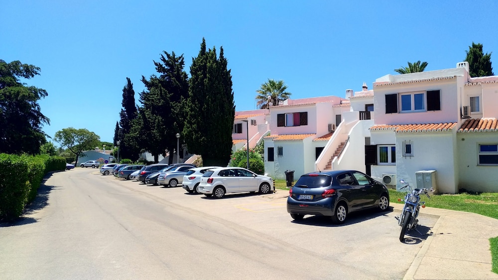 Rocha Brava Village Resort 65/77