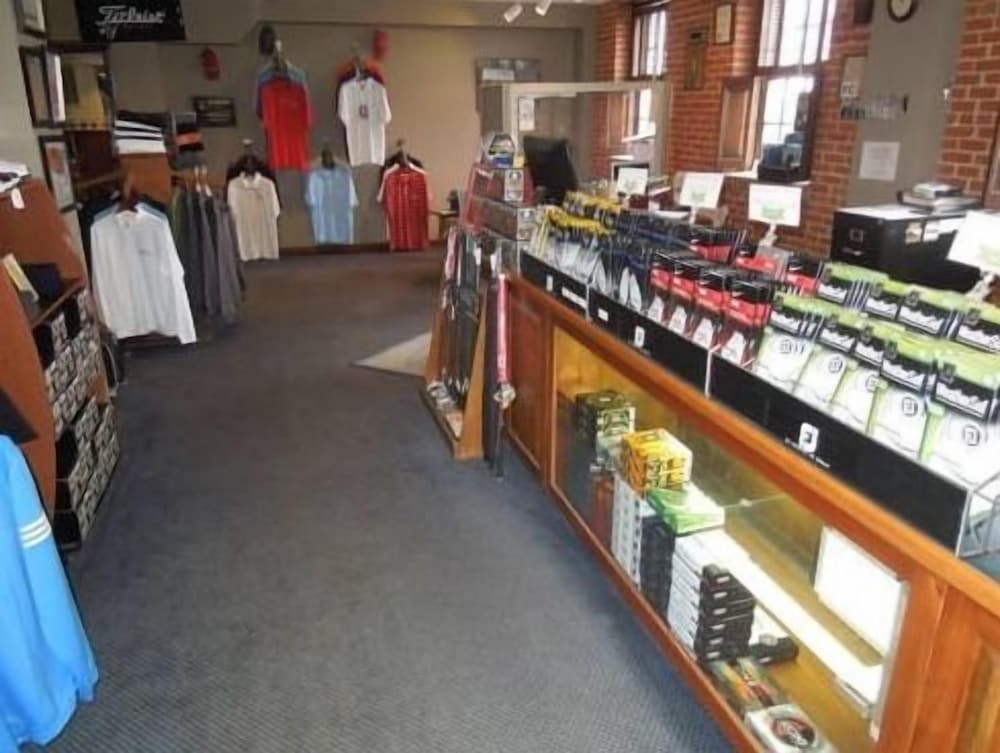 Guest Quarters at The Bridges Golf Club 30/58