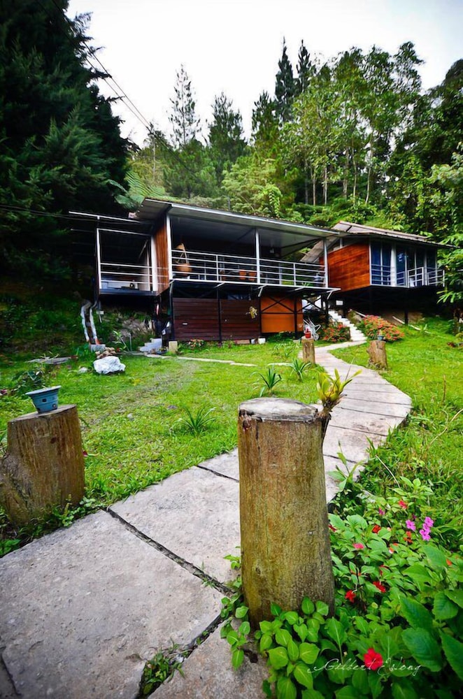 J Residence 51/60
