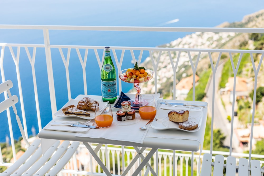 Hotel Le Rocce 33/50