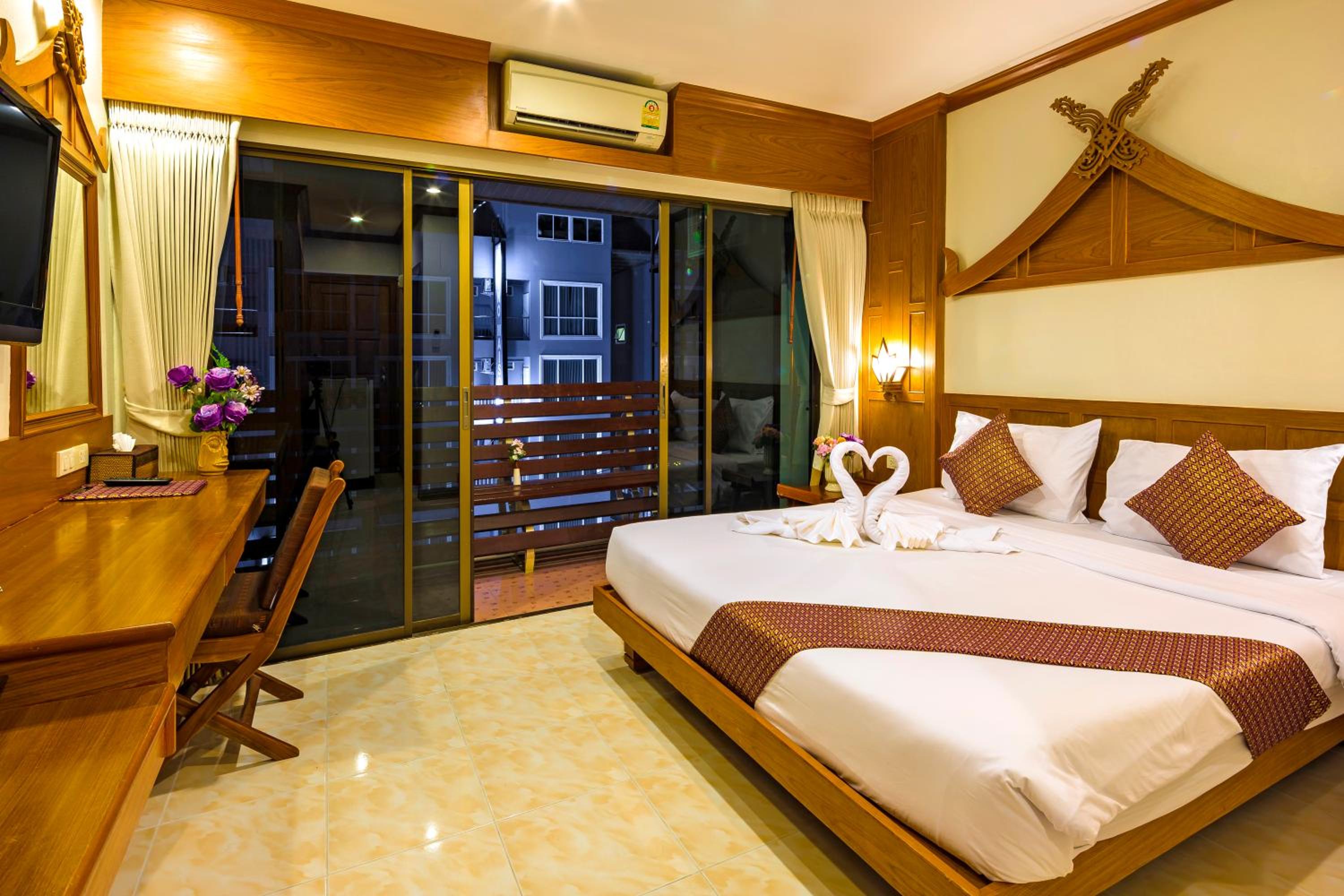 Patong Heaven 14/50