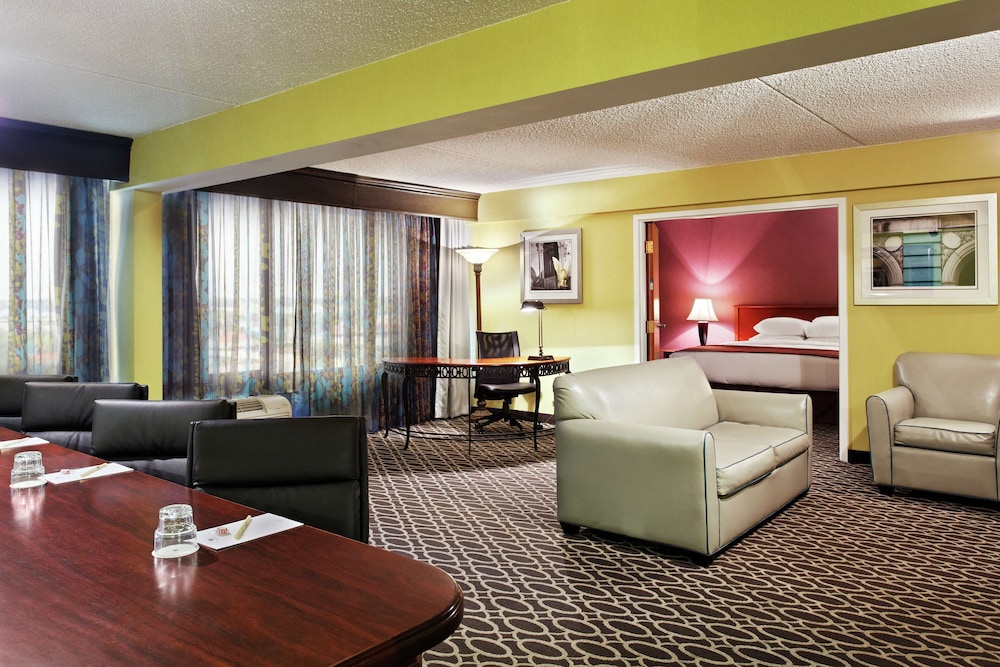 Doubletree By Hilton Richmond Midlothian 25/53