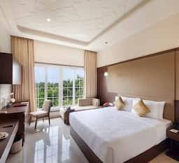 Room at Accord Chrome Airport Hotel, CHENNAI (MADRAS)