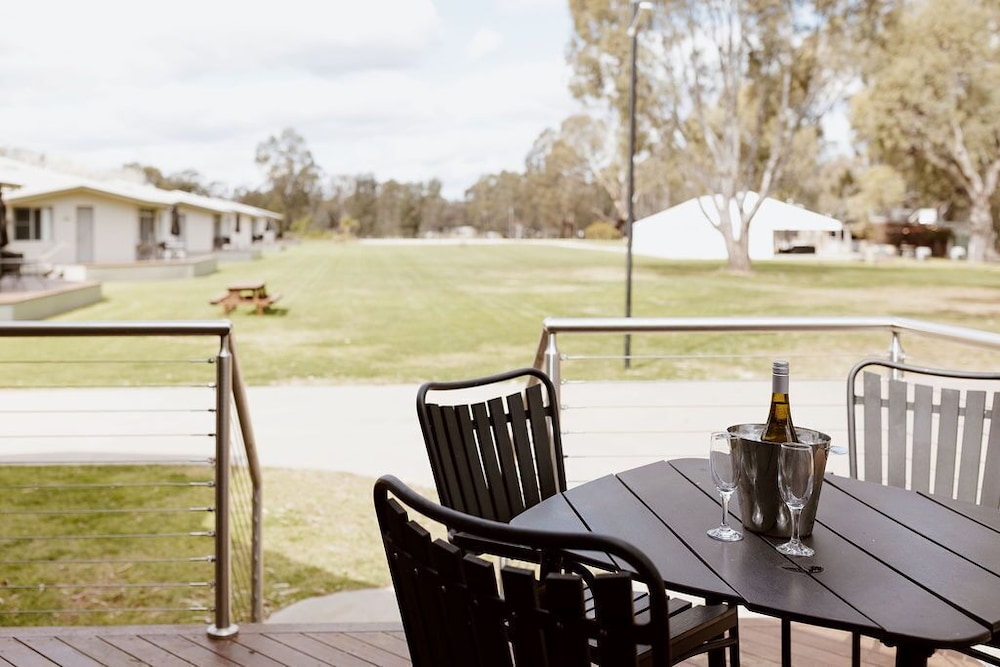 TINDARRA RESORT 46/73