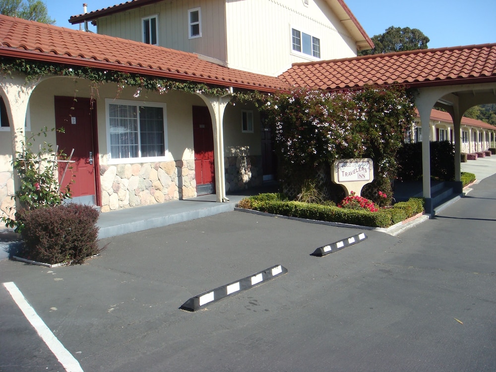 Travelers Inn 7/41
