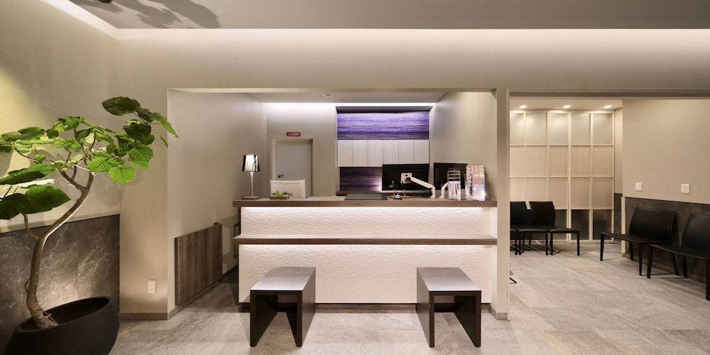 Nipponbashi Crystal Hotel Ii 3/23