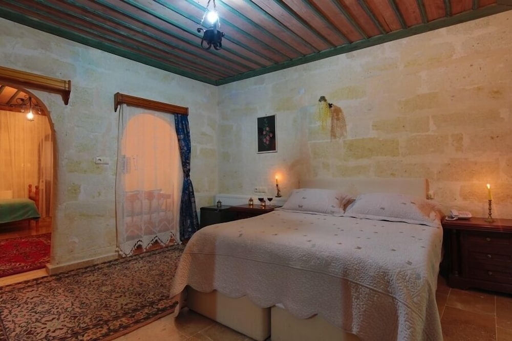 Jerveni Cave Hotel 14/47