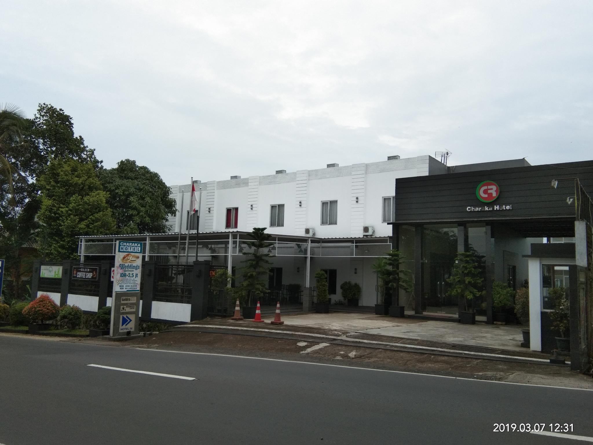 Charaka Hotel 28/30